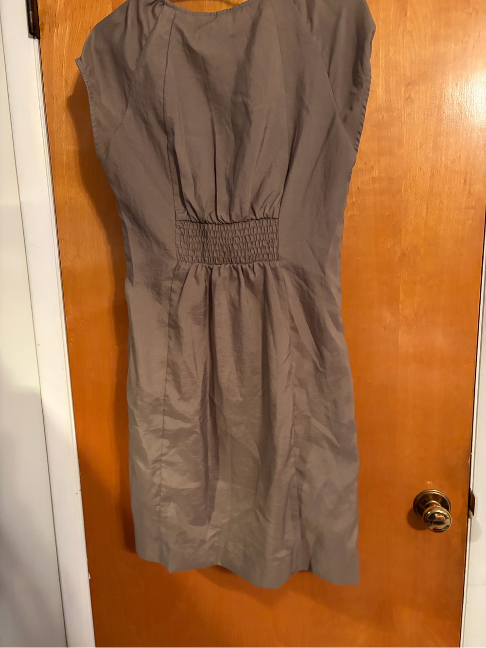 Anthropologie Taupe Scoop-Neck Smocked Waist Mini Dress by Maeve sz10 - Picture 3 of 3
